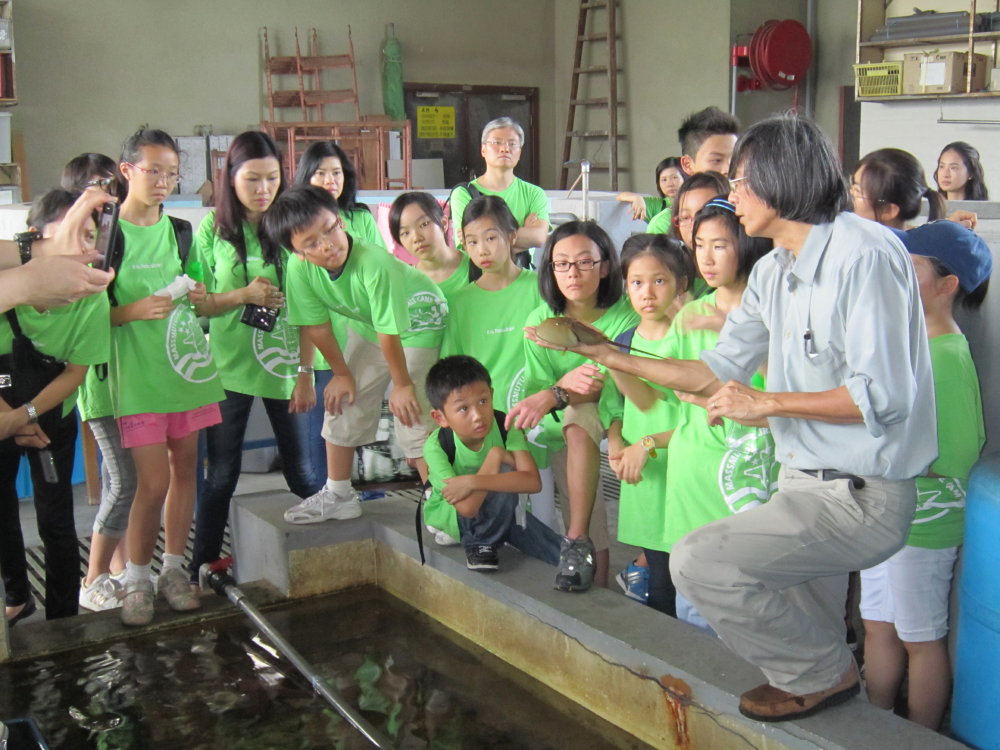 Visit of CUHK Marine Science Laboratory